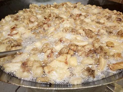 炸豬油廠油煙異味濃、刺激性大，Dejing的凈除臭劑快速除臭