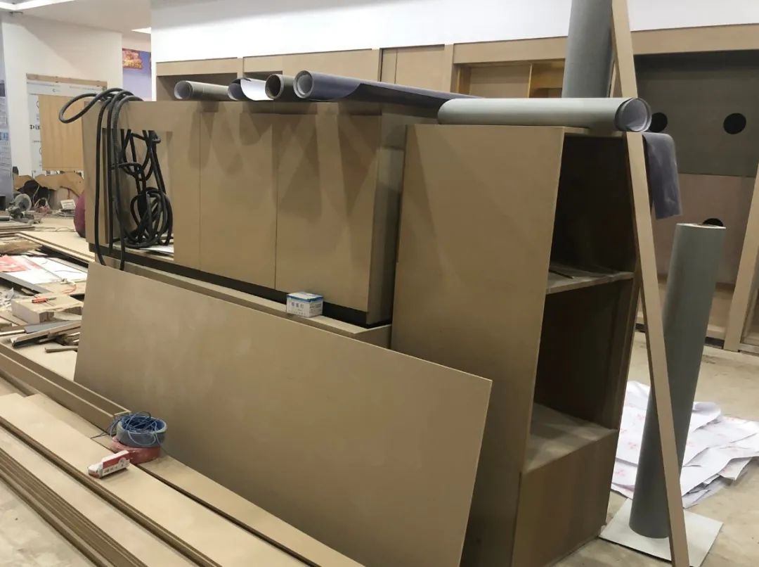 木質(zhì)建材、木質(zhì)家具制造業(yè)釋放大量臭味，的凈除臭劑快速分解除臭！.jpg